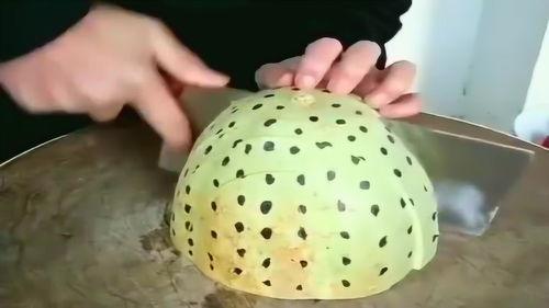 和客户吃瓜,乐享职场美好时光