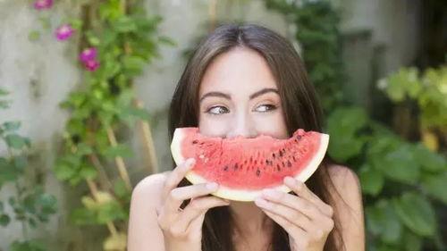 这天吃瓜什么感受,感受世间百态